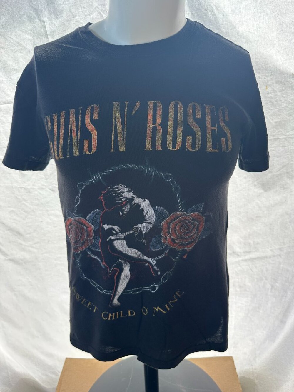 Guns N' Roses Tour Men's Black T Shirt Size Small Bravado Axl Rose Slash Izzy St